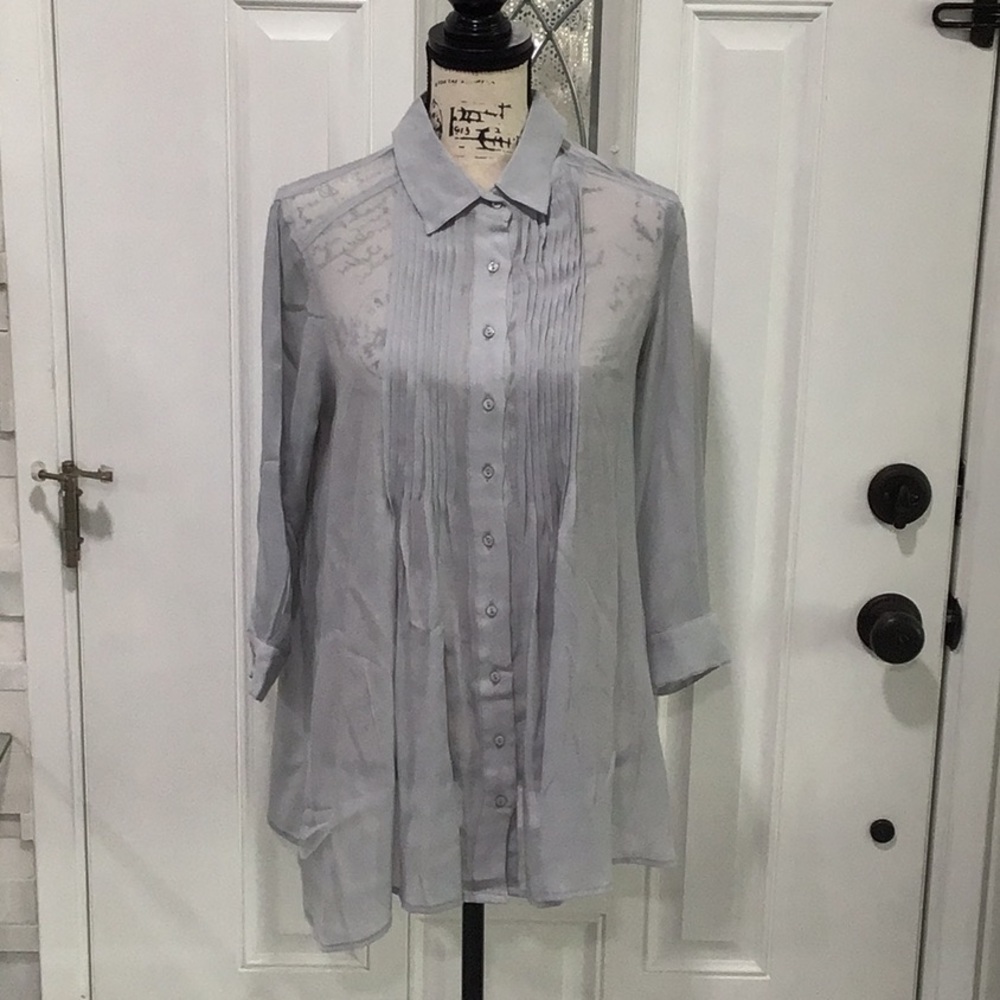 🆕 ALFANI Pleated Blouse 3/4 Sleeves 60% Viscose 40% Polyester Small
Gray Silver